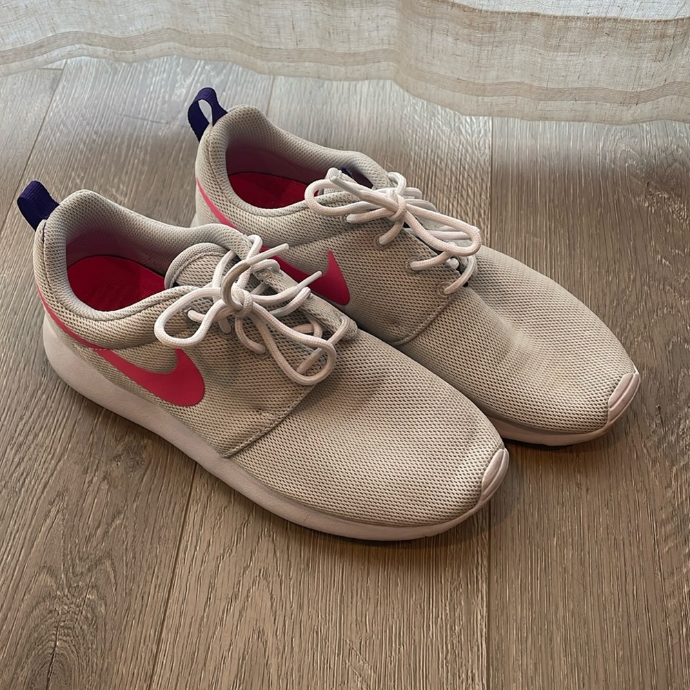 Light Grey Nike